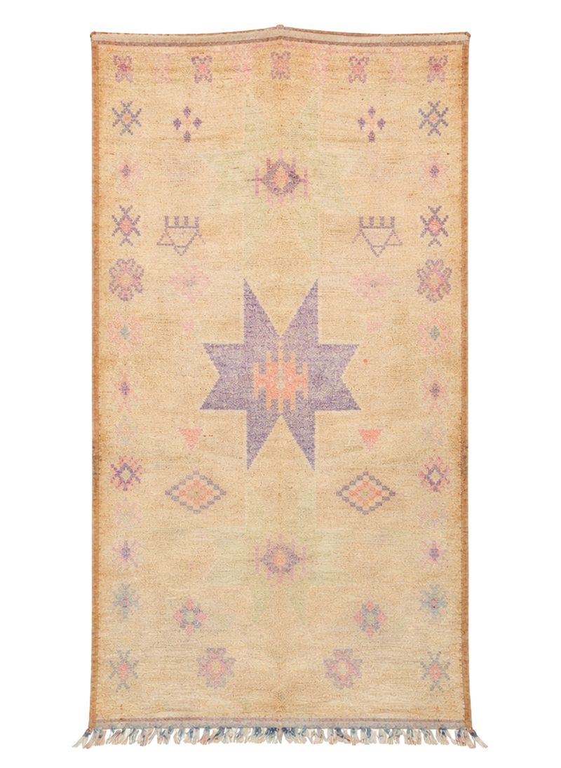 Sand Compass - Vintage Turkish Anatolian rug with central star medallion on sandy ground with lavender accents